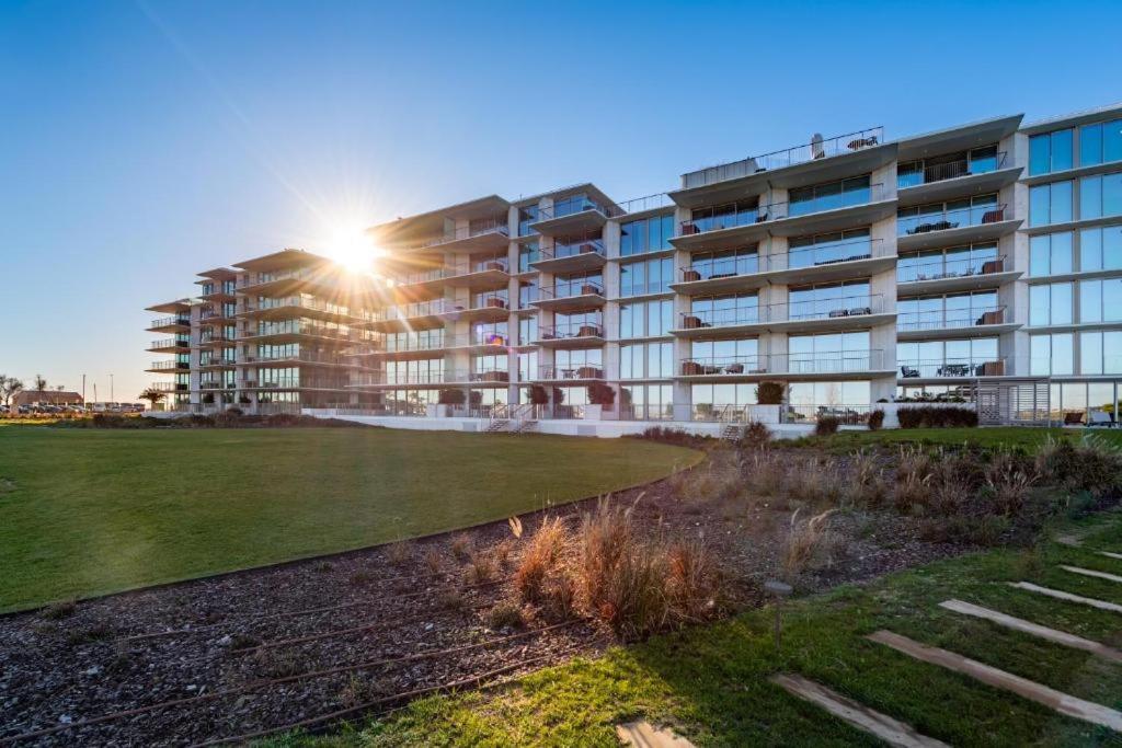 Bayline Gardens, & - Robalo By Bedzy Apartamento *