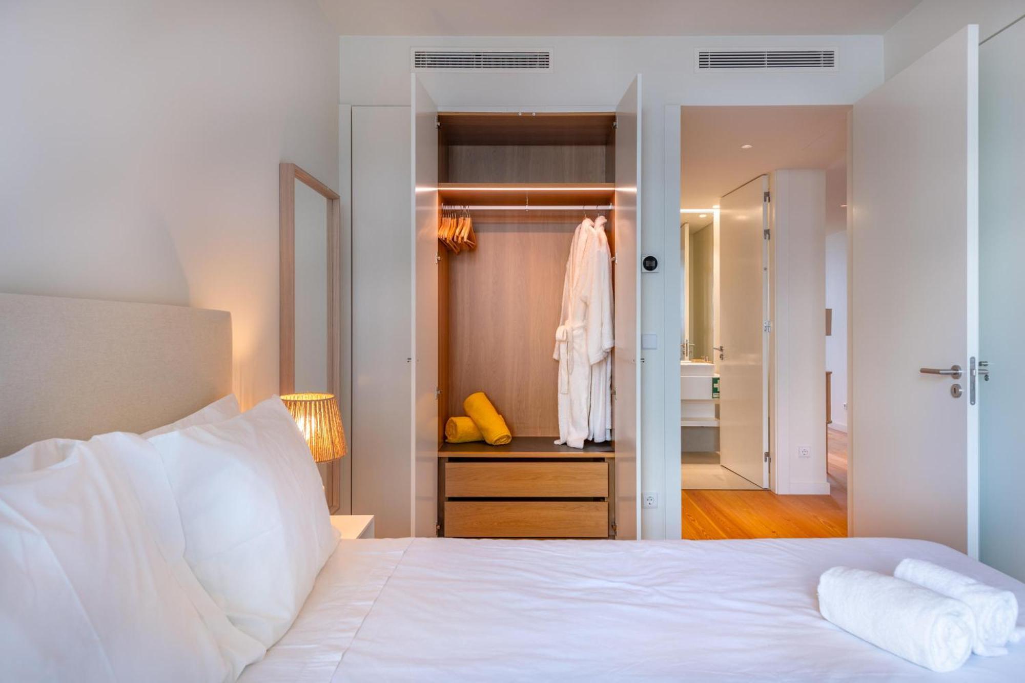 Bayline Gardens, & - Robalo By Bedzy Apartment Armacao de Pera