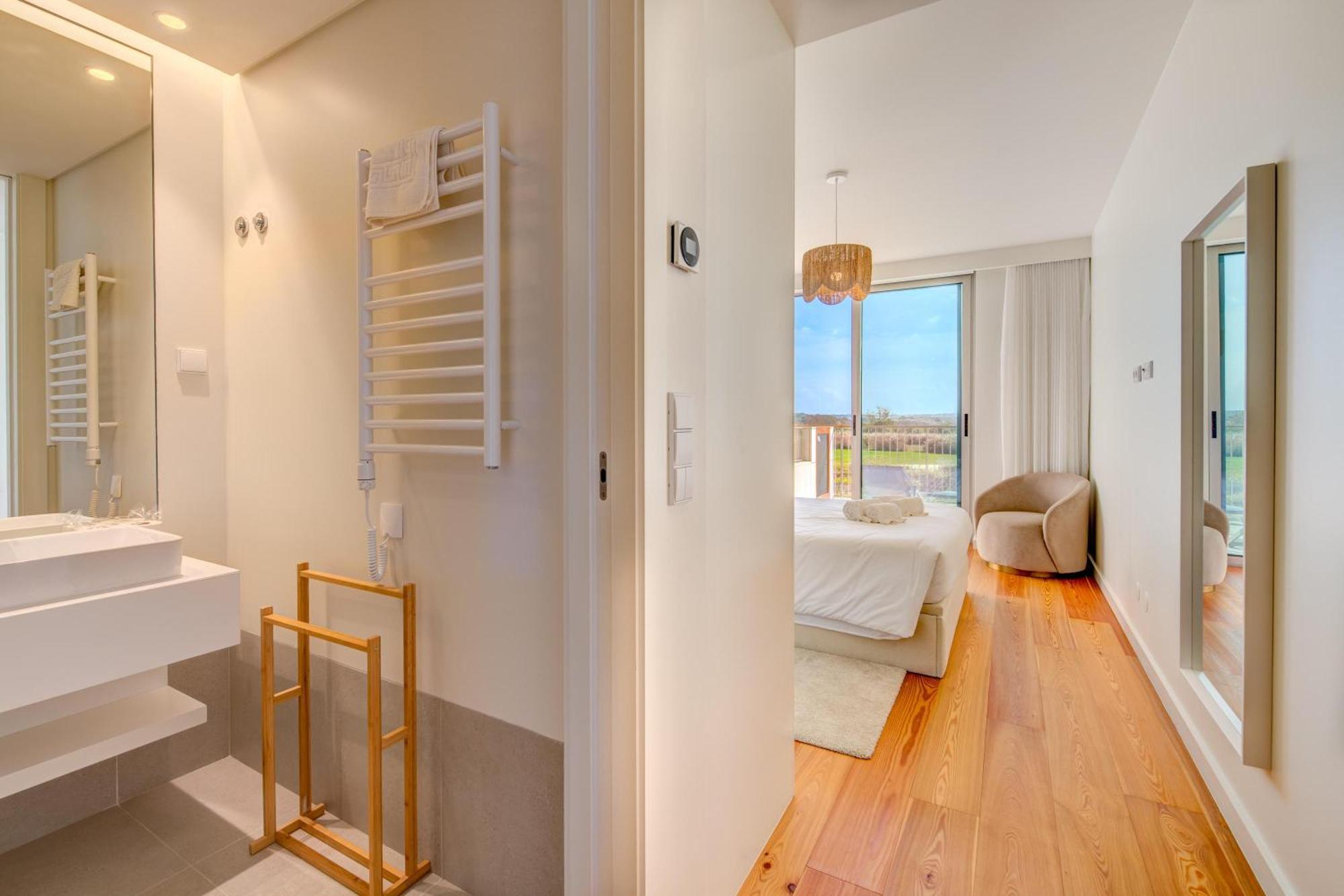 Bayline Gardens, & - Robalo By Bedzy Apartment *